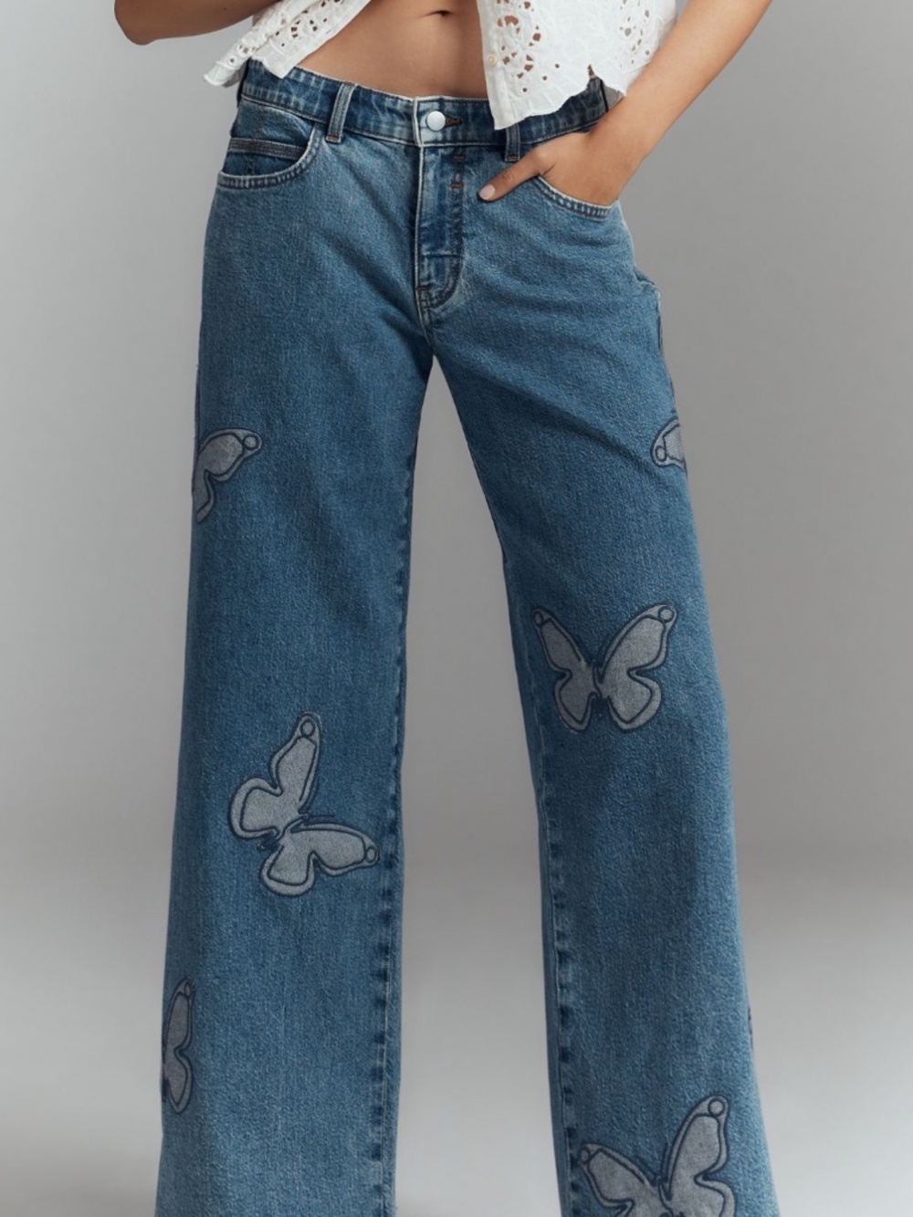 Anthropologie Pilcro Butterfly Low-Slung Wide-Leg Raw Hem Jeans Size 29